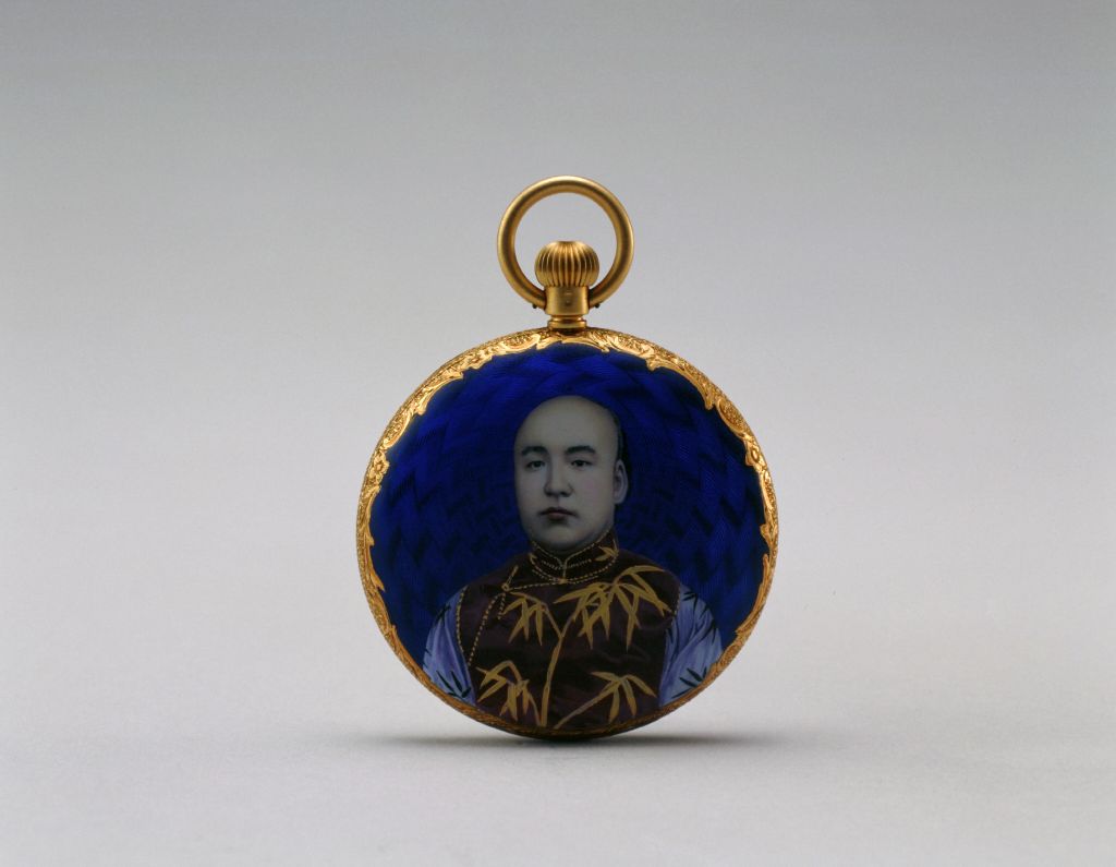 图片[2]-Bronze plated enamel character pocket watch-China Archive